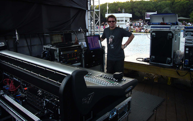 Dave Bracey, Engineer for Massive Attack with an SD7
